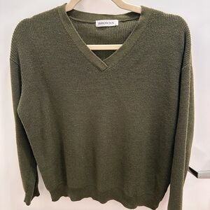 Women's Olive Green V-Neck Sweater
